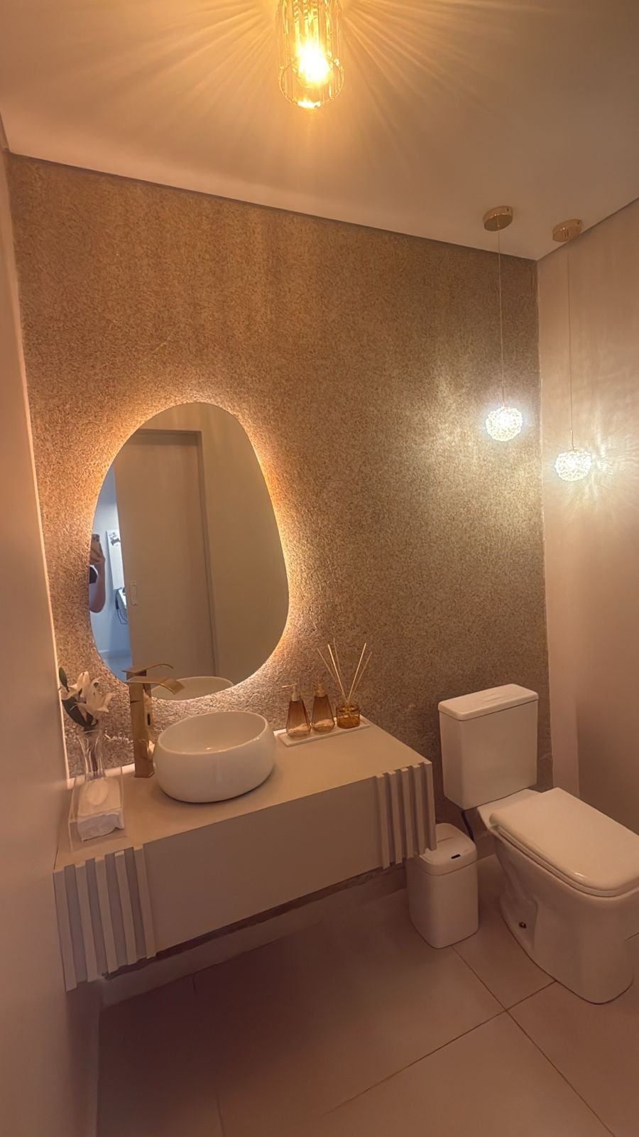 Reforma de lavabo completo iluminação pendente Presidente Prudente — RENOVALAR